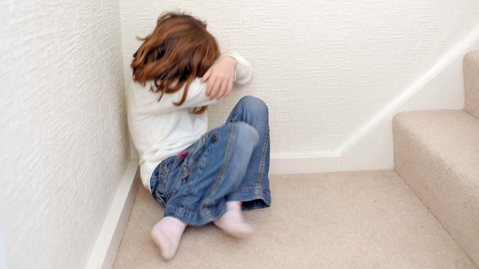 Los signos que indican cuando un niño es víctima de abuso