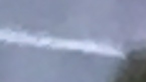 Las pruebas de ADN incriminaron a Lewis.