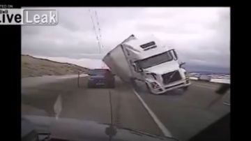 camion volcado