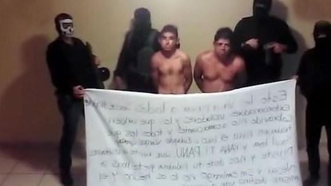 En los videos se especifica que se trata de una guerra entre carteles.