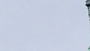 La manta se colocó este martes alrededor de las tres de la tarde.