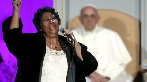 La cantante actuó para el Papa Francisco el año pasado.