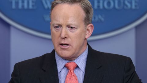 Sean Spicer olvidó por completo a los millones de judíos asesinados en las cámaras de gas de los campos de concentración.