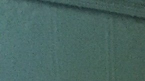 La ecuatoriana Jessica Quridumbay y otros inquilinos del 3052 de Inwood denuncian condiciones insalumbres