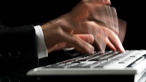 El alza de la productividad permite la mejora de los salarios. /Shutterstock