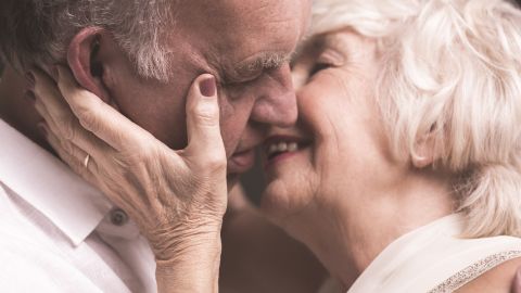 pareja tercera edad