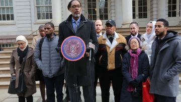 Concejal Robert Cornegy Jr. piden respaldo del NYPD con el reciente ataque a un hombre de color en Times Square.