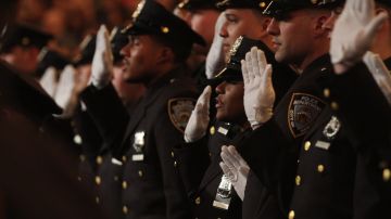 Ceremonia de Graduacion del NYPD en Madison Square Garden.