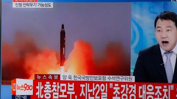 El fin de semana, Japón acusó a Corea del Norte de lanzar cuatro misiles cerca de sus territorios.