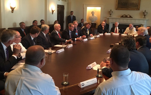 La reunión se realizó en la Casa Blanca este jueves. 