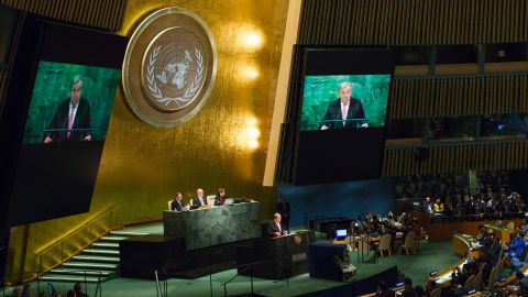 El presidente Trump reducirá aportaciones a la Naciones Unidas.