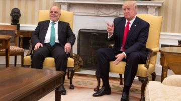 El presidente Trump se reunió con el primer ministro Haider al-Abadi.