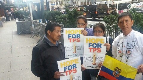 El activista ecuatoriano Walter Sinche hace un llamado a sus paisanos a votar