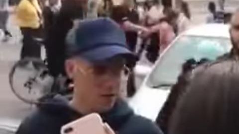 El cantante quiere dejar de sentirse "como un animal en un zoo".