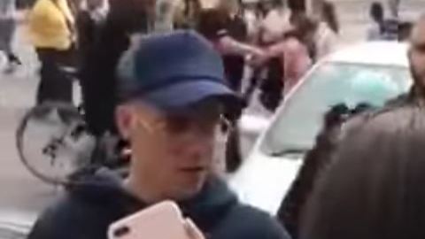 El cantante quiere dejar de sentirse "como un animal en un zoo".