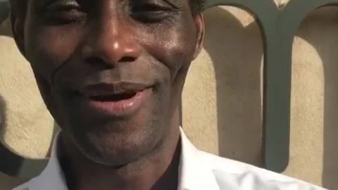 Ali Sonko es un inmigrante originario de Gambia.