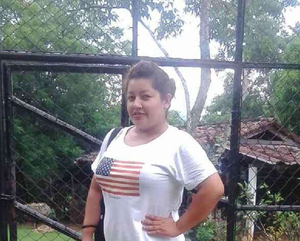 La salvadoreña Sara Beltrán padece de un tumor cerebral.