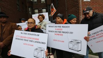 Inquilinos se quejan de no tener gas para cocinar desde Junio de 2016 en el edificio 1777 Grand Concouse de El Bronx.