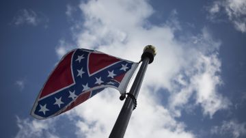 El ayuntamiento de Belleview, cerca de Orlando, planea izar la bandera confederada este miércoles, con motivo del Mes de la Historia Confederada.