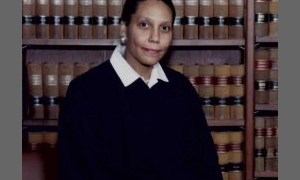 Sheila Abdus-Salaam fue la primera afroamericana nombrada para la Corte de Apelaciones del estado.