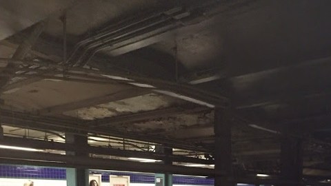 El joven ingresó al túnel de la estación de la calle 57 y la avenida Lexington donde murió.