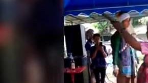 El médium tailandés realizaba un baile tradicional para los antepasados en Chiang Mai, al norte de ese país.