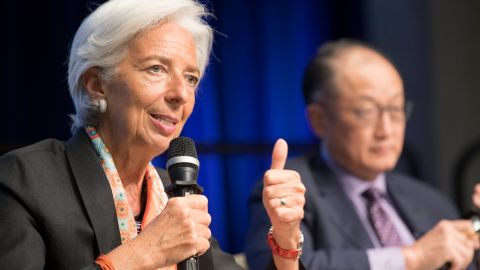 La directora del FMI Christine Lagarde junto al presidente del Banco Mundial Jim Yong Kim./Efe