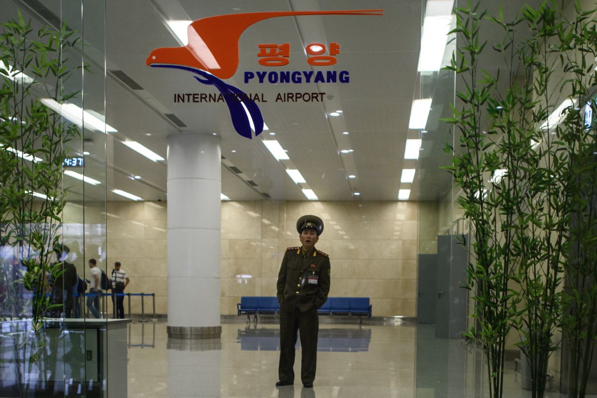 El ciudadano de EEUU fue detenido en el aeropuerto internacional de Pyongyang. 