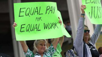 Albany ha ampliado las leyes para garantizar la igualdad salarial.