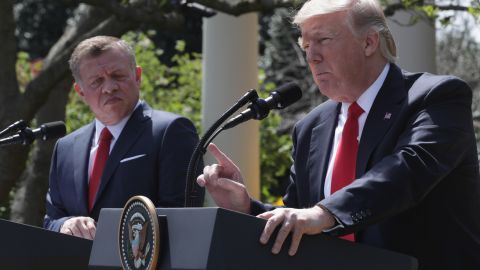 El rey Abdullah II y el presidente Donald Trump en la Casa Blana.