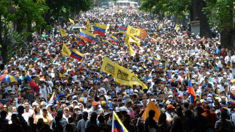 Miles se manifestaron ayer en Caracas.