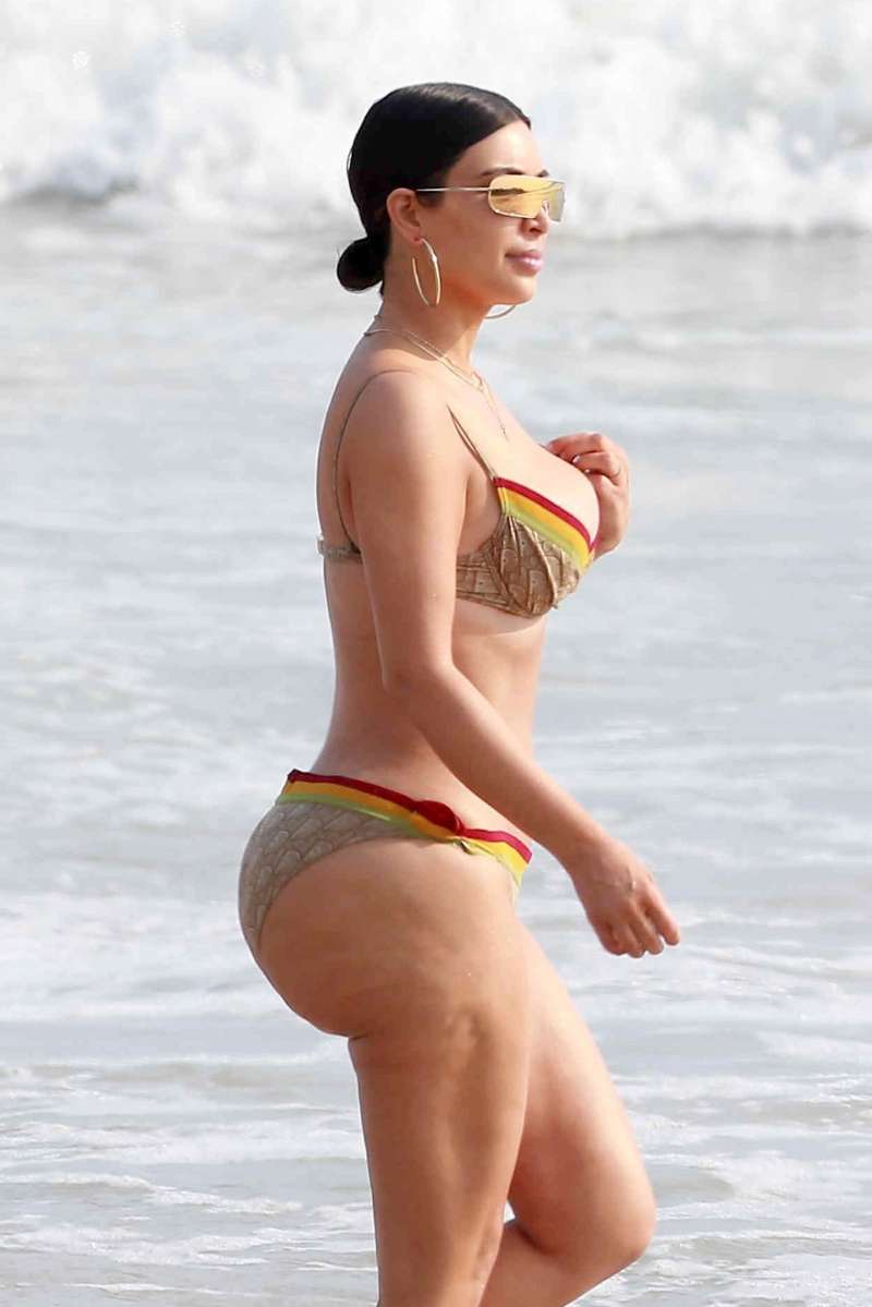 Kim Kardashian Mexico Beach Latin Porn Pictures Thug