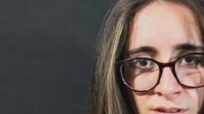 Alicia Ródenas (17) protagoniza el corto.