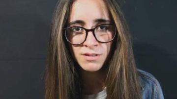 Alicia Ródenas (17) protagoniza el corto.