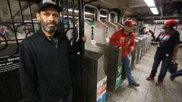 Ricardo Garcia, fue encarcelado por 10 dias en Rikers por ayudar a otro pasajero a no pagar el pasaje del metro.