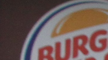 Concejo discute un plan para implementar un sistema de grados con letras para los vendedores de comida en carritos callejeros.