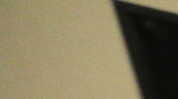 Taisha Alvarez elige su vestido para el Prom. Mas de mil estudiantes de 62 escuelas de la ciudad seleccionaron su traje para el PROM en el UFT en Manhattan.