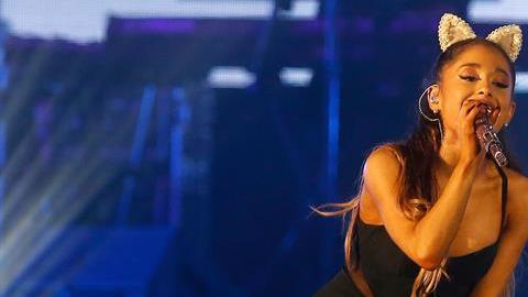 Ariana Grande durante el concierto que precedió a la explosión.