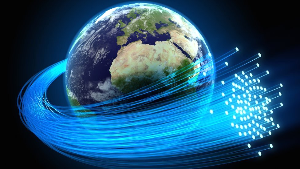El fascinante mapa de las venas de internet que corren por el fondo de los mares