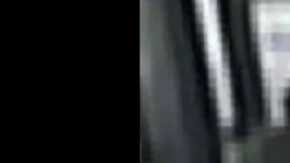El Departamento de Policía dio a conocer el vídeo del sospechoso de un doble robo con ácido.
