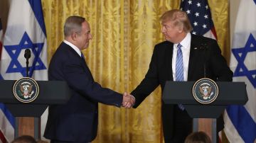 Benjamin Netanyahu y Donald Trump se reunieron en febrero en la Casa Blanca.