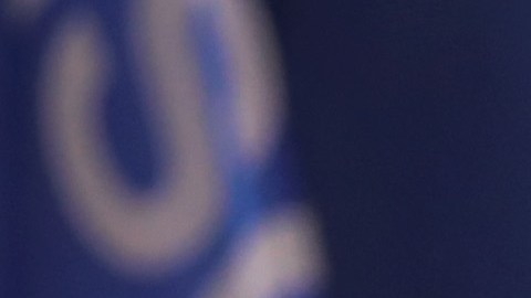 Hasta ahora, el presidente Trump ha firmado una orden para revisar las visas H-1B.