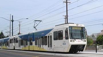 Un tren de MAX Light Rail.