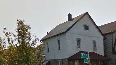 El tiroteo ocurrió en  la calle 179 con la avenida 90, en Jamaica, Queens.