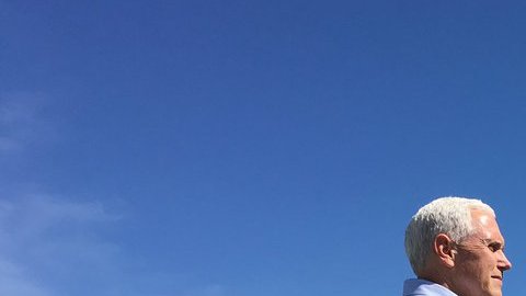 El vicepresidente Mike Pence compartió las imágenes en Twitter.