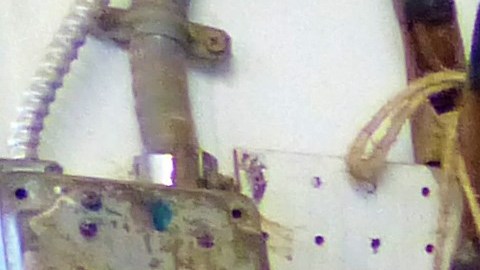 Salvador Moreno en su taller.