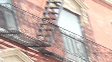 Descarrilamiento del tren A en la estacion 125 en Harlem, deja a 30 usuarios heridos y a centenares sin servicio.