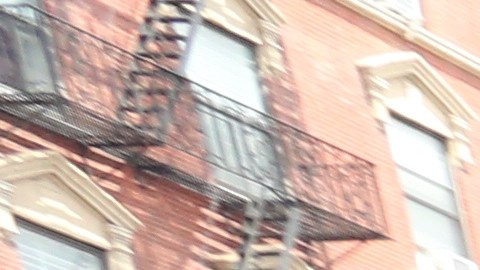 Descarrilamiento del tren A en la estacion 125 en Harlem, deja a 30 usuarios heridos y a centenares sin servicio.