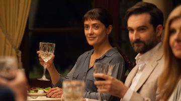 Salma Hayek protagoniza Beatriz at Dinner, la última película de Miguel Arteta que toca temas de sufrimiento para minorías.