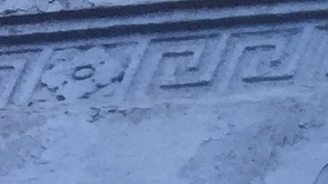 Rosa Carrasco, clienta de los servicios de  prevención de desamparo de seniors en El Bronx, junto con la coordinadora de este programa, Amanda Brown./A.B.N.